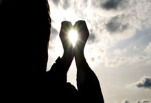 莱斯特城力克伯恩茅斯，继续追赶领先球队